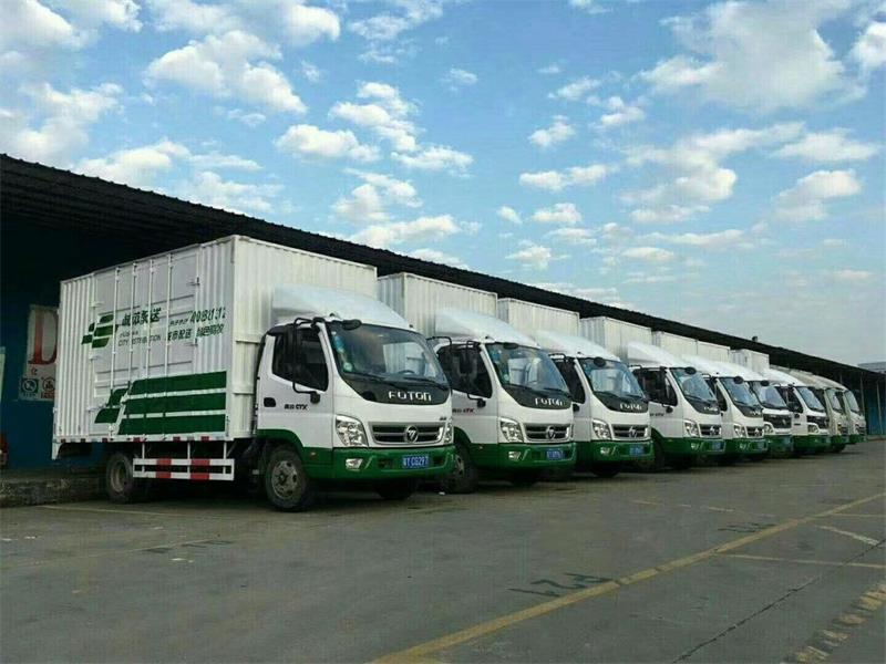 征途国际官网拉萨城市配送车辆投入到位