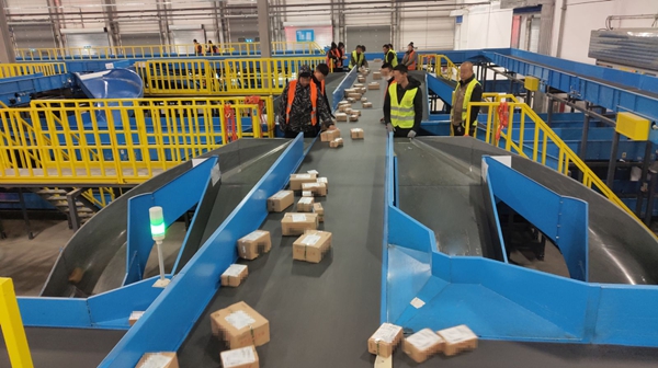 工欲利其善必先利其器 - 螺旋滑槽为仓储服务增效提速