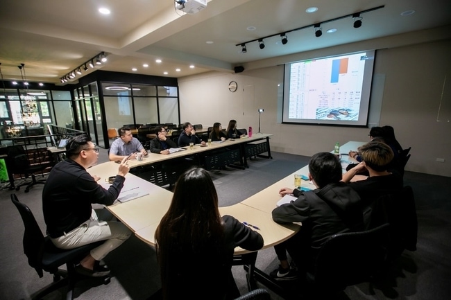 5d16a6776b70b 仓储物流理货员做起 二年携带破百人团队