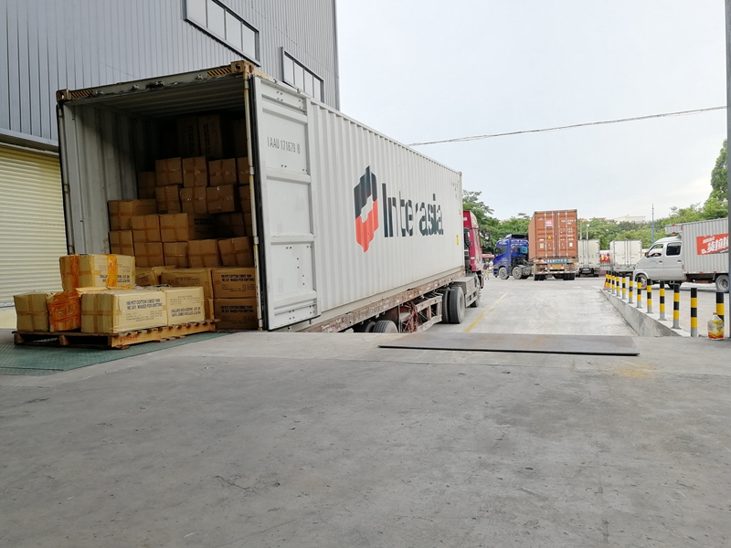 将来3个月全球业务跌入萎缩期