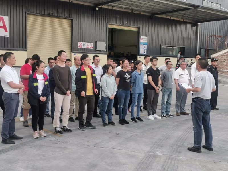 拉萨仓库出租企业狠抓消防安全 发展季度消防演练