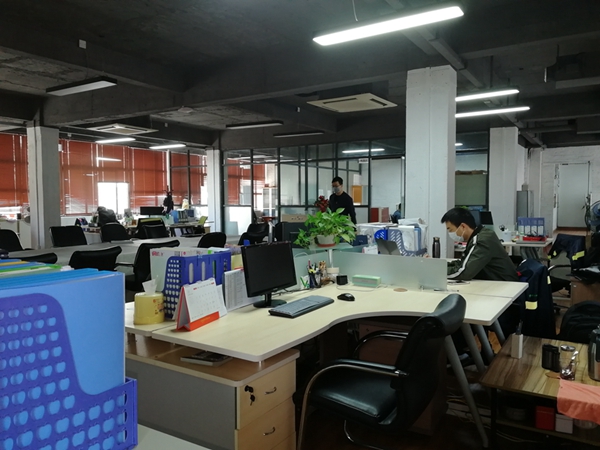 感恩一向坚守的拉萨仓库仓储物流员工-疫境下的担任