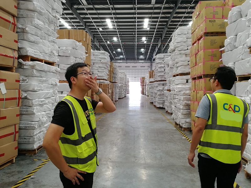 团队合作、正面沟通、钻营卓越的拉萨仓储服务团队