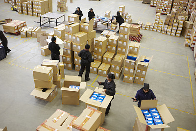 ���������Ƴ��ͻ�������ÿ������0.8Ԫ