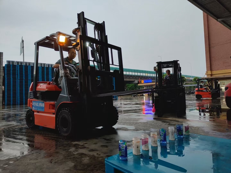 �����Ĳֿ�������߱���������Ҫ��