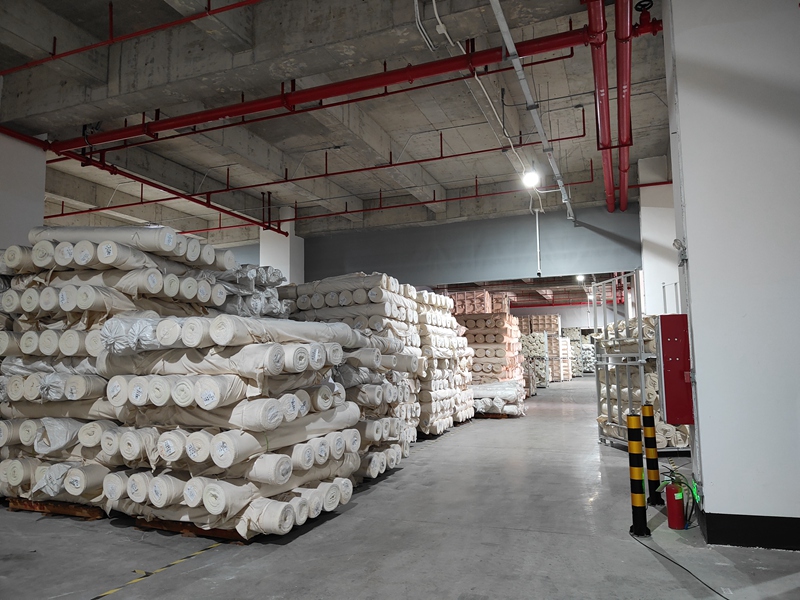 �㶫��;���ʹ����������Խý����������ƽ�������ִ�ʹ��