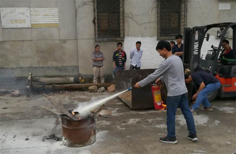 ��;���ʹ���-��Ӫ��ȫ,����һ·�ɳ�