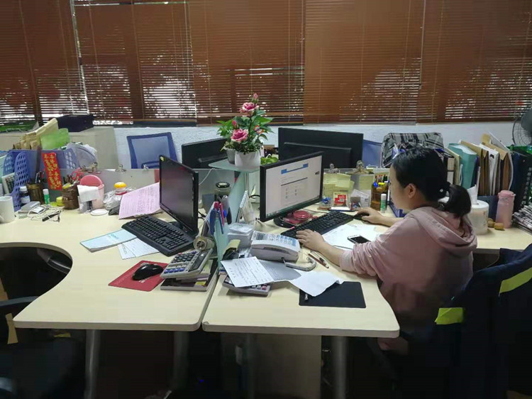 ��;���ʹ���Ա��