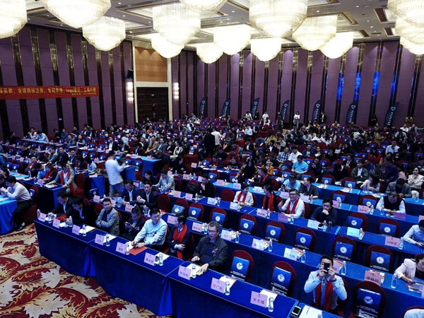 �����羳���̷��