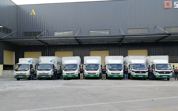 电商仓库运输车队 电商仓库运输车队