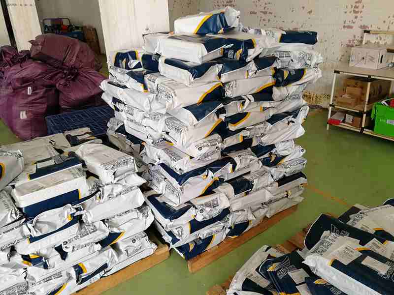 仓库货物打包图 仓库货物打包图