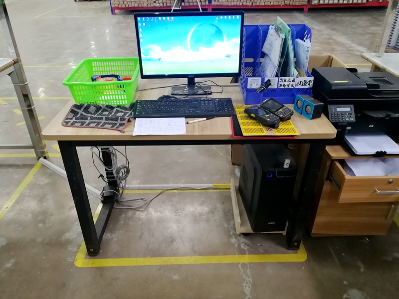 ÀÈøÔÆ²Ö¹¤×÷̨.jpg ÀÈøÔÆ²Ö¹¤×÷̨.jpg