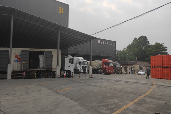 ÀÈø²Ö¿â³ö×â ÀÈø²Ö¿â³ö×â