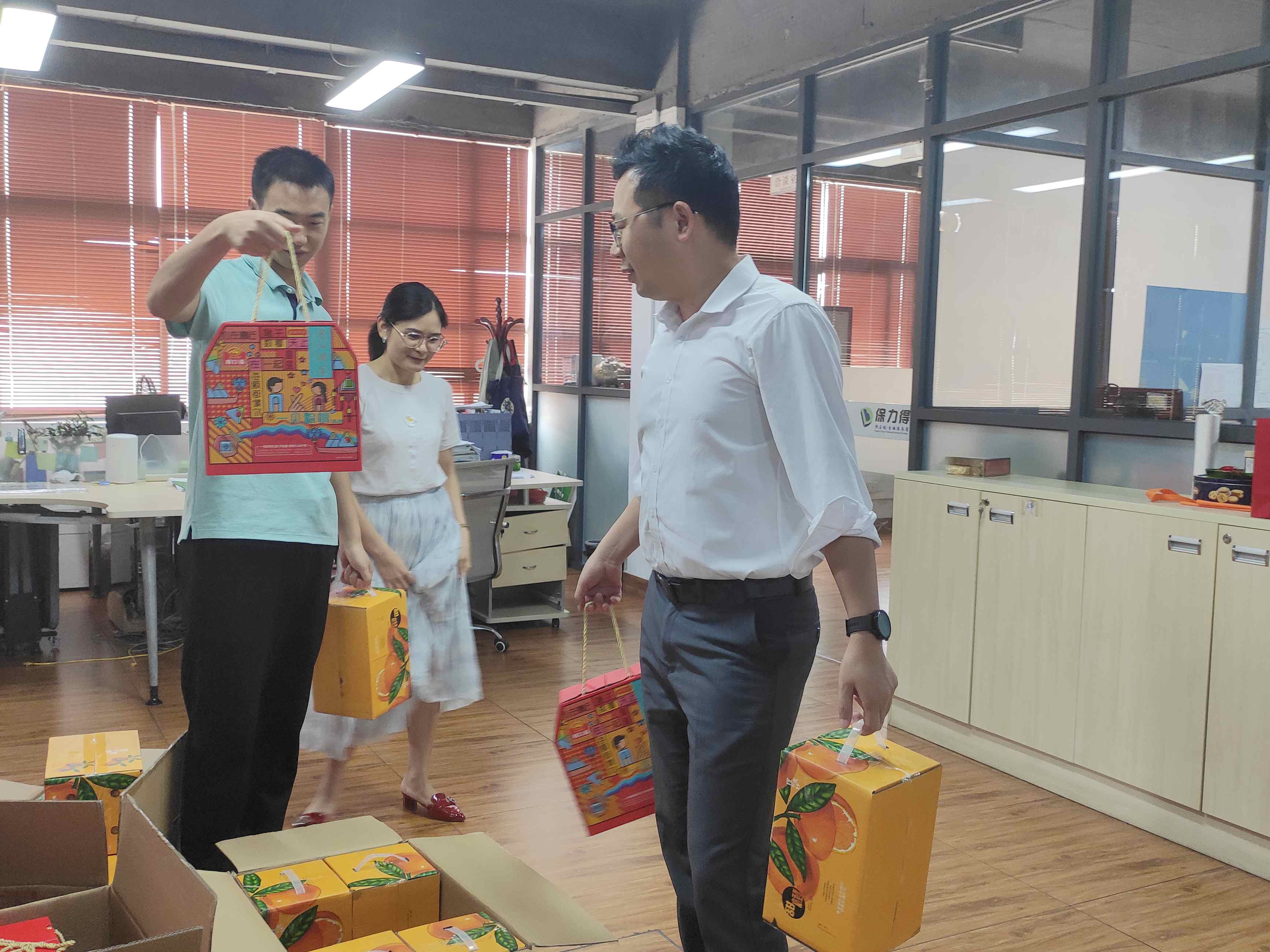 拉萨仓库出租端午送礼