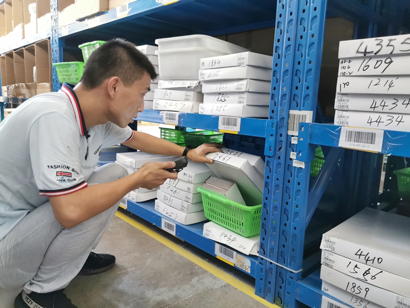 �����ֿ����