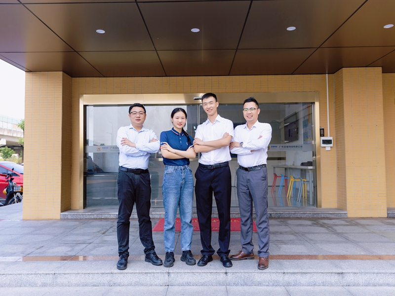 拉萨仓储服务团队