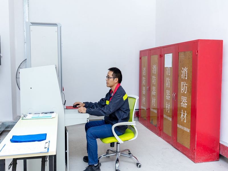 �ֿ�����������